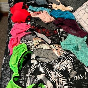 30 pair panties size medium